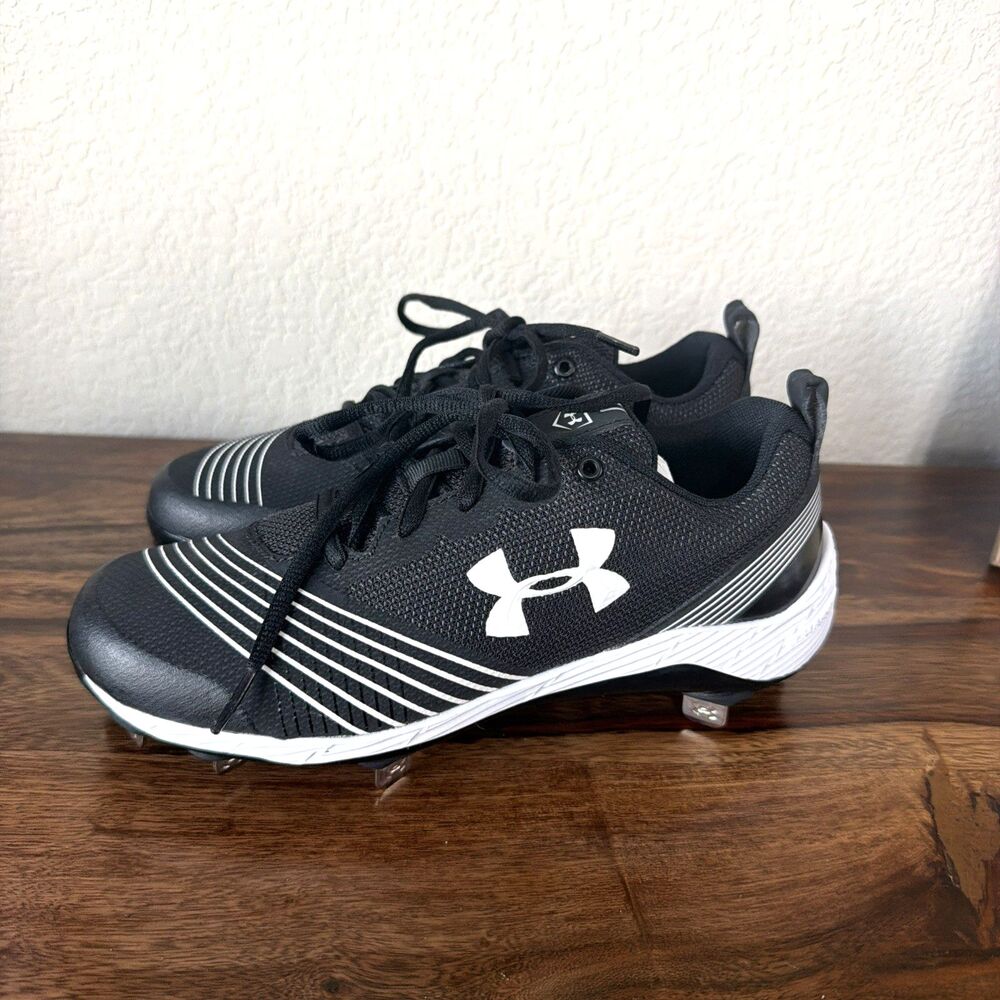 Under Armour Glyde Softball Cleat metal Women's Black size 6.5 New without Box